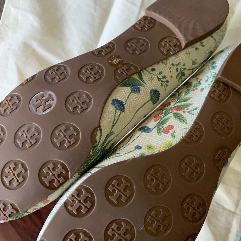 NWOB Tory Burch Caroline Flats - Picture 5 of 6